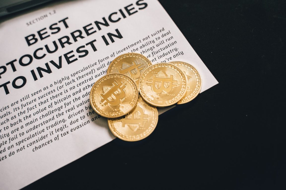 Investing In Other Cryptocurrencies Beyond Bitcoin / How to Buy Bitcoin and Other Cryptocurrencies ... / The market stood to gain in all the areas, specifically bitcoin, which took the market by storm.