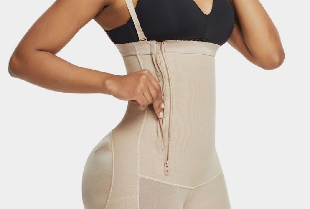 https://www.influencive.com/wp-content/uploads/2021/06/ultimate-guide-for-buying-shapewear-bodysuits-2.jpg